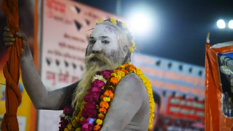 Who-Participates-in-the-Kumbh-Mela-768x432